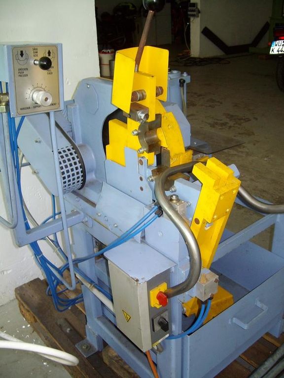 Bild1 Rohrbogensäge RS300
